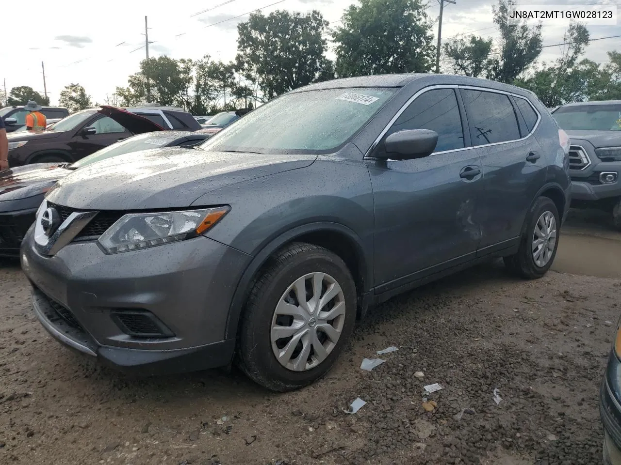 2016 Nissan Rogue S VIN: JN8AT2MT1GW028123 Lot: 73866174