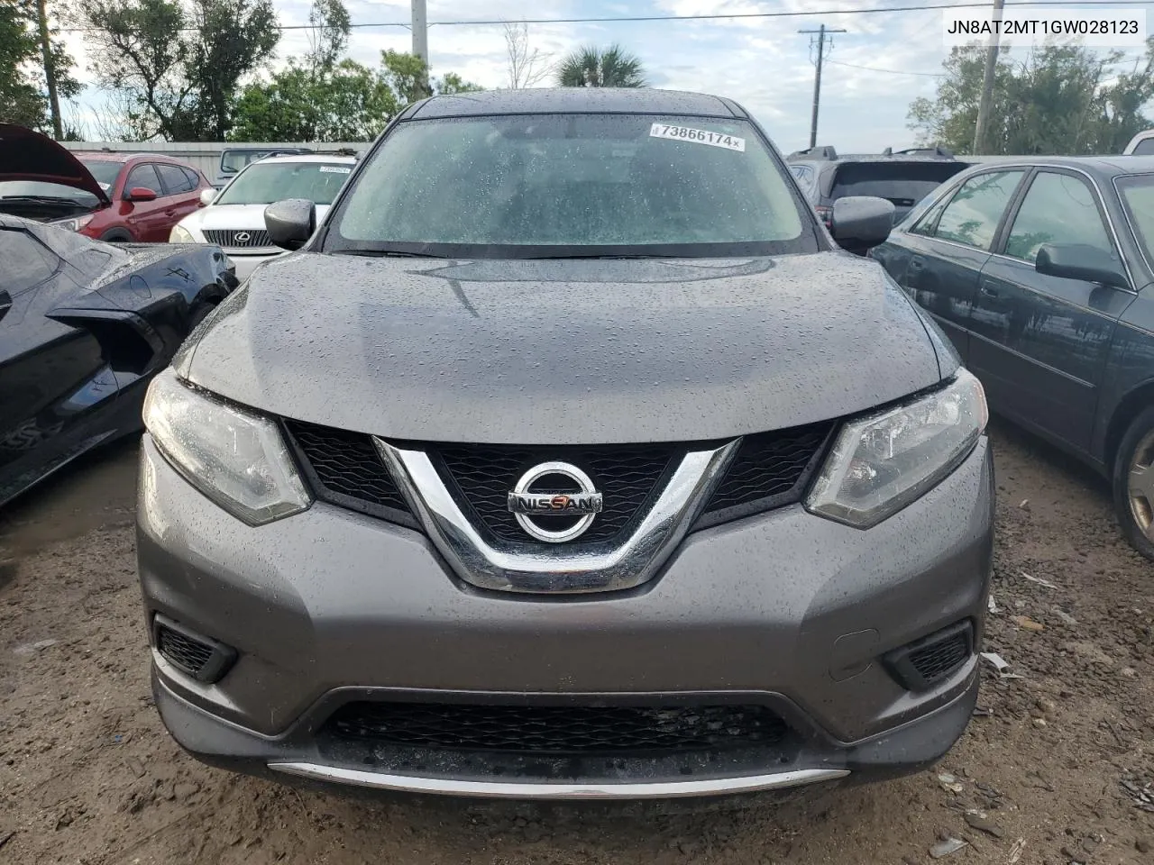 2016 Nissan Rogue S VIN: JN8AT2MT1GW028123 Lot: 73866174