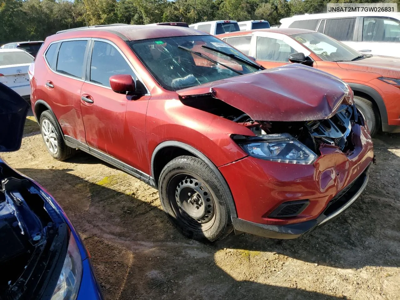 2016 Nissan Rogue S VIN: JN8AT2MT7GW026831 Lot: 74907794