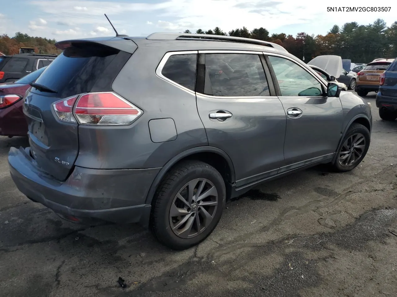 2016 Nissan Rogue S VIN: 5N1AT2MV2GC803507 Lot: 76263444