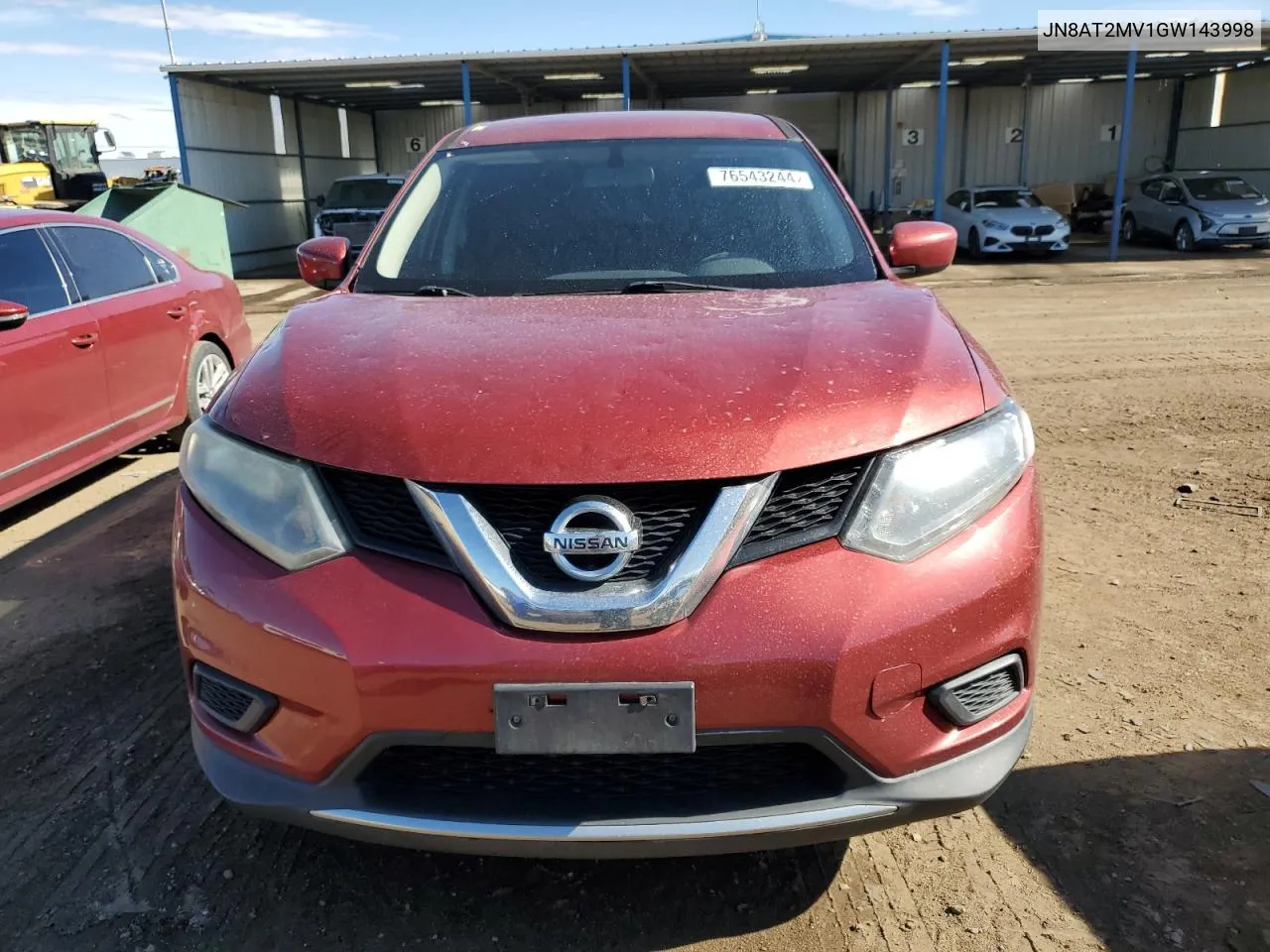 2016 Nissan Rogue S VIN: JN8AT2MV1GW143998 Lot: 76543244