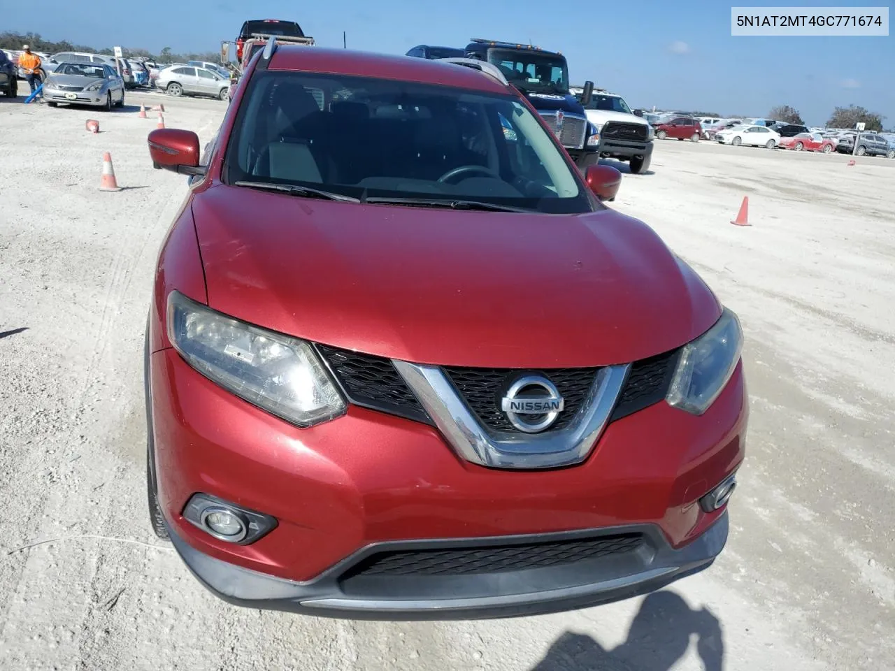 2016 Nissan Rogue S VIN: 5N1AT2MT4GC771674 Lot: 77046264