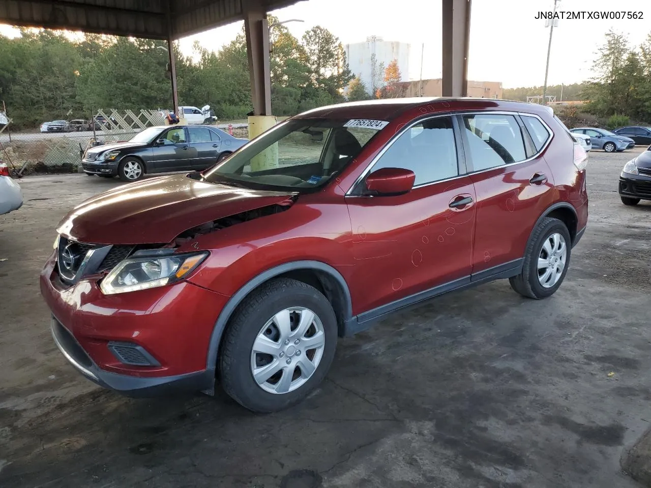 2016 Nissan Rogue S VIN: JN8AT2MTXGW007562 Lot: 77657824