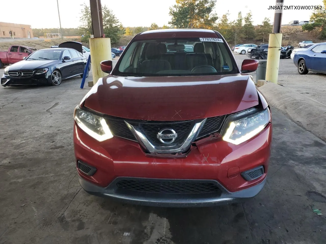 2016 Nissan Rogue S VIN: JN8AT2MTXGW007562 Lot: 77657824