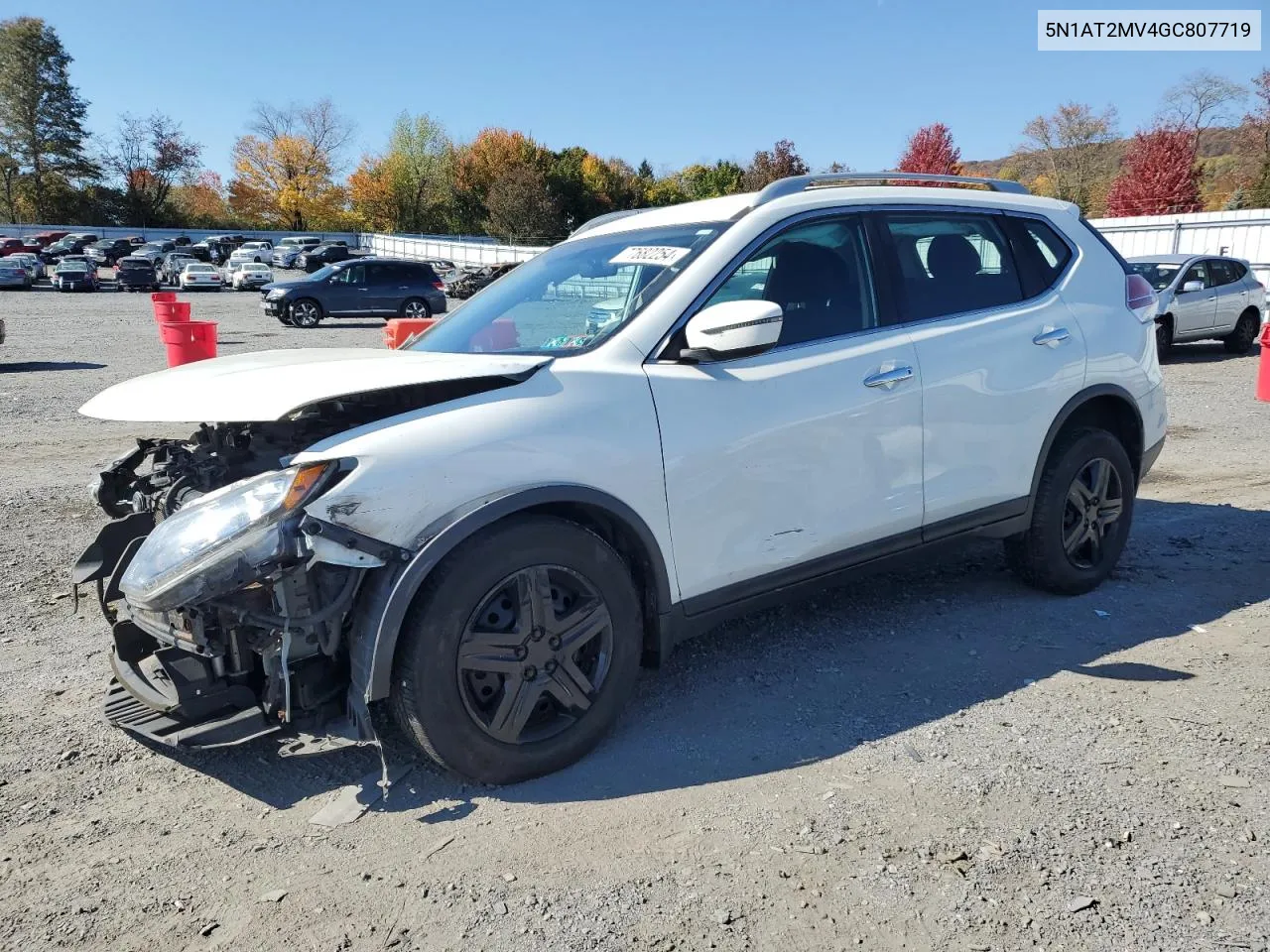 2016 Nissan Rogue S VIN: 5N1AT2MV4GC807719 Lot: 77682254