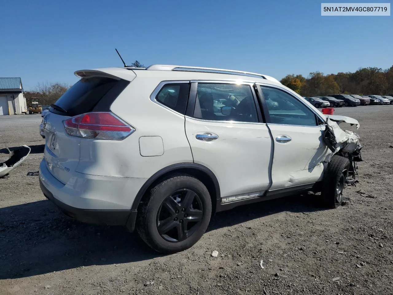 2016 Nissan Rogue S VIN: 5N1AT2MV4GC807719 Lot: 77682254