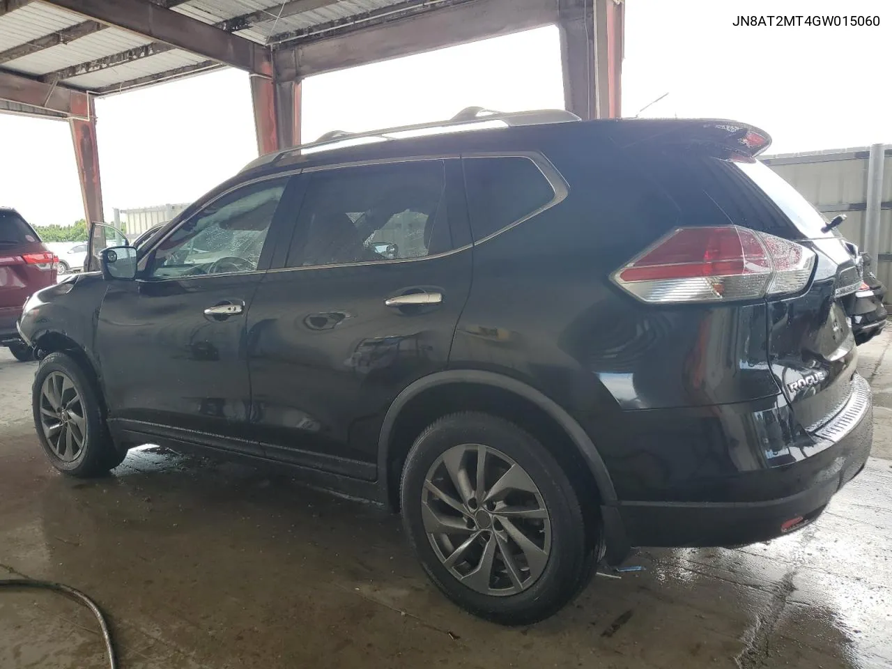 2016 Nissan Rogue S VIN: JN8AT2MT4GW015060 Lot: 77830874