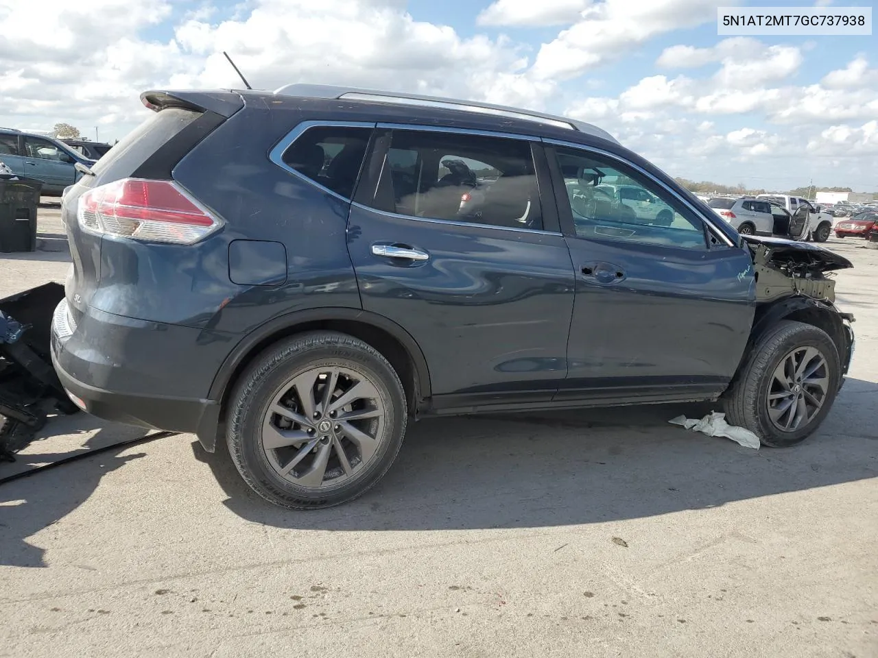 2016 Nissan Rogue S VIN: 5N1AT2MT7GC737938 Lot: 77843424