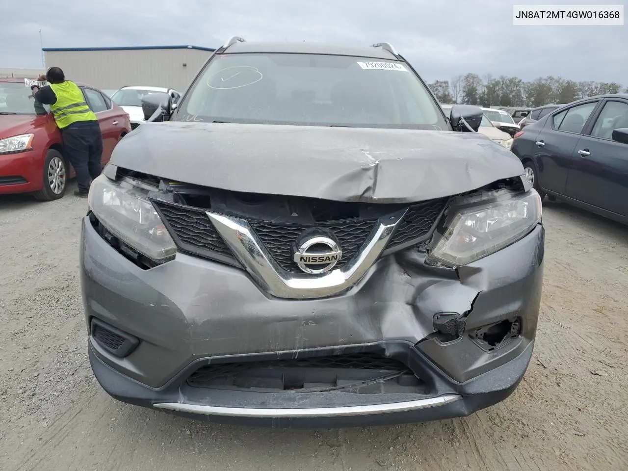 2016 Nissan Rogue S VIN: JN8AT2MT4GW016368 Lot: 79200024