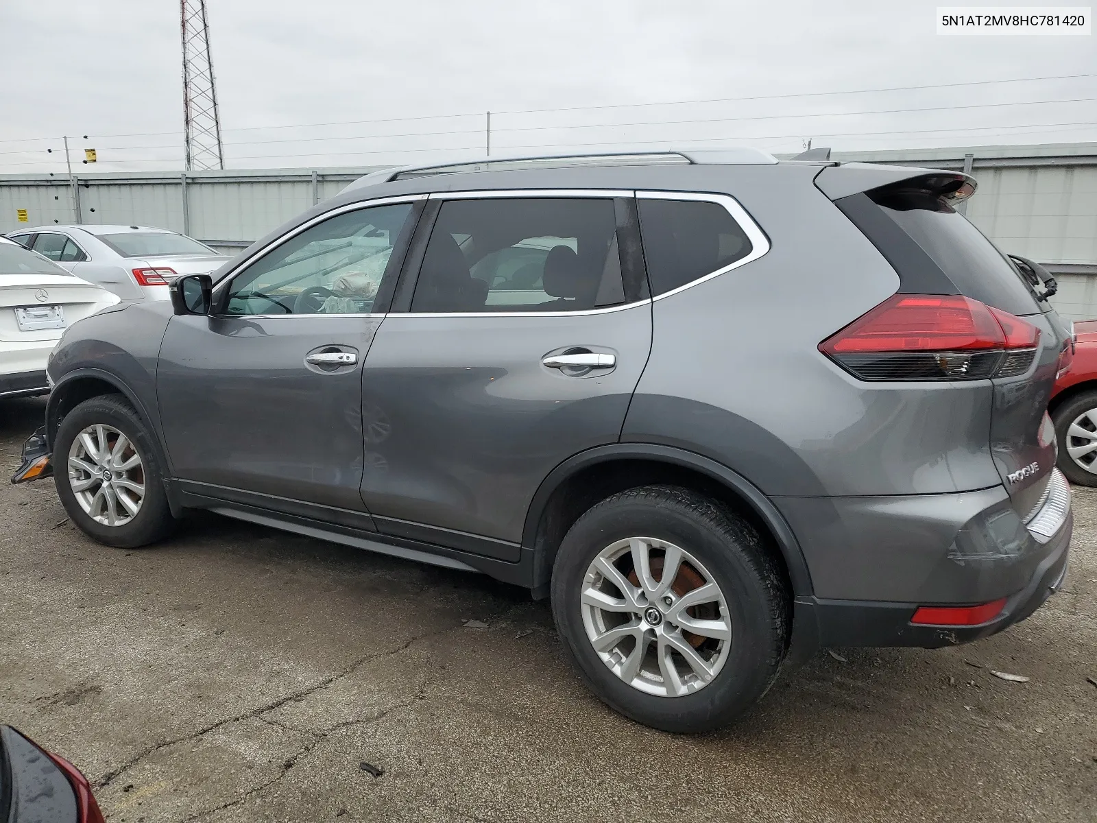 2017 Nissan Rogue Sv VIN: 5N1AT2MV8HC781420 Lot: 39000734