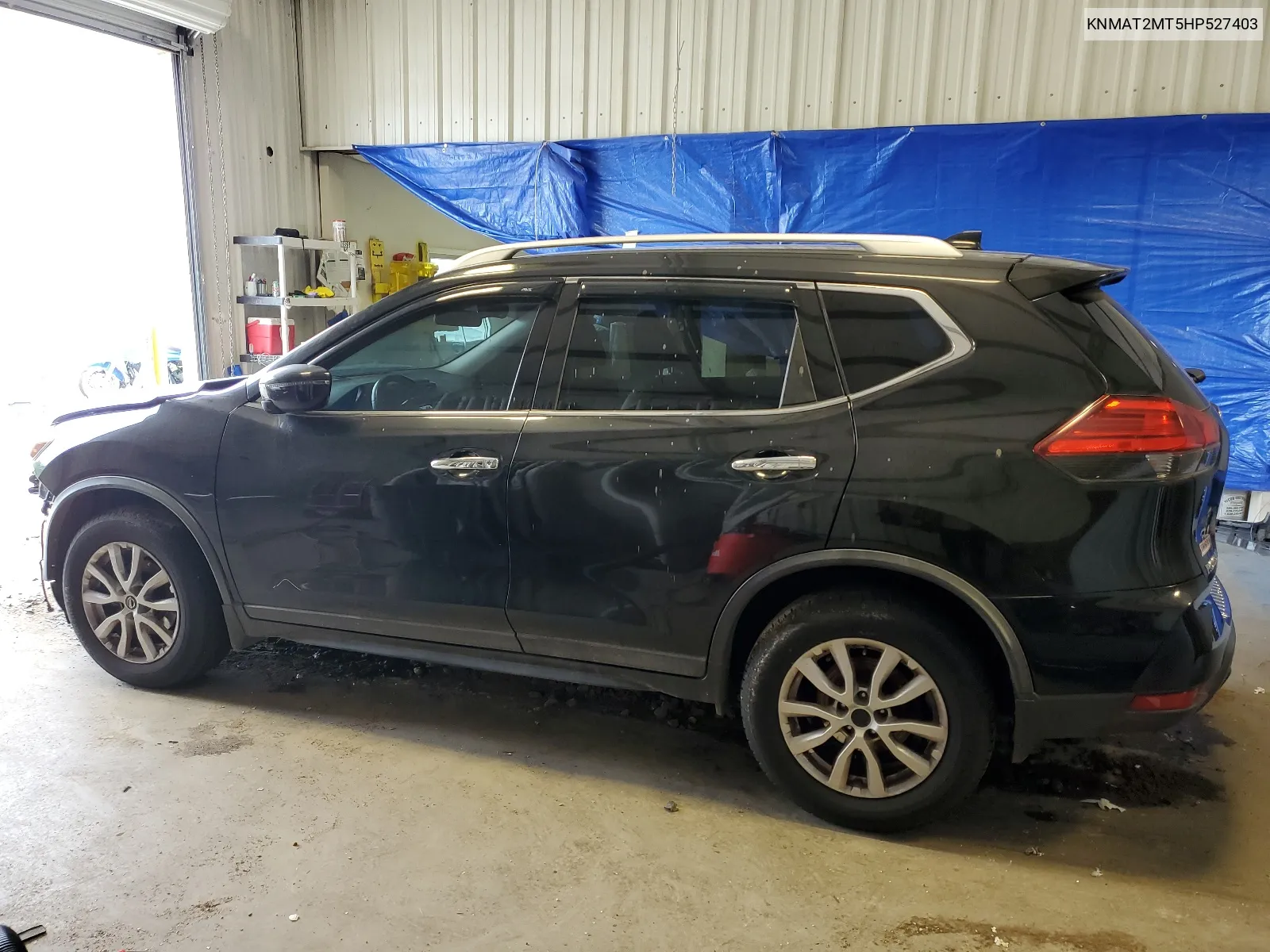 2017 Nissan Rogue S VIN: KNMAT2MT5HP527403 Lot: 53564533