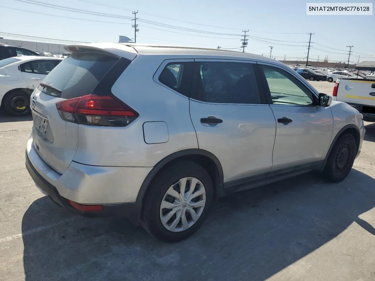 2017 Nissan Rogue S VIN: 5N1AT2MT0HC776128 Lot: 54220594