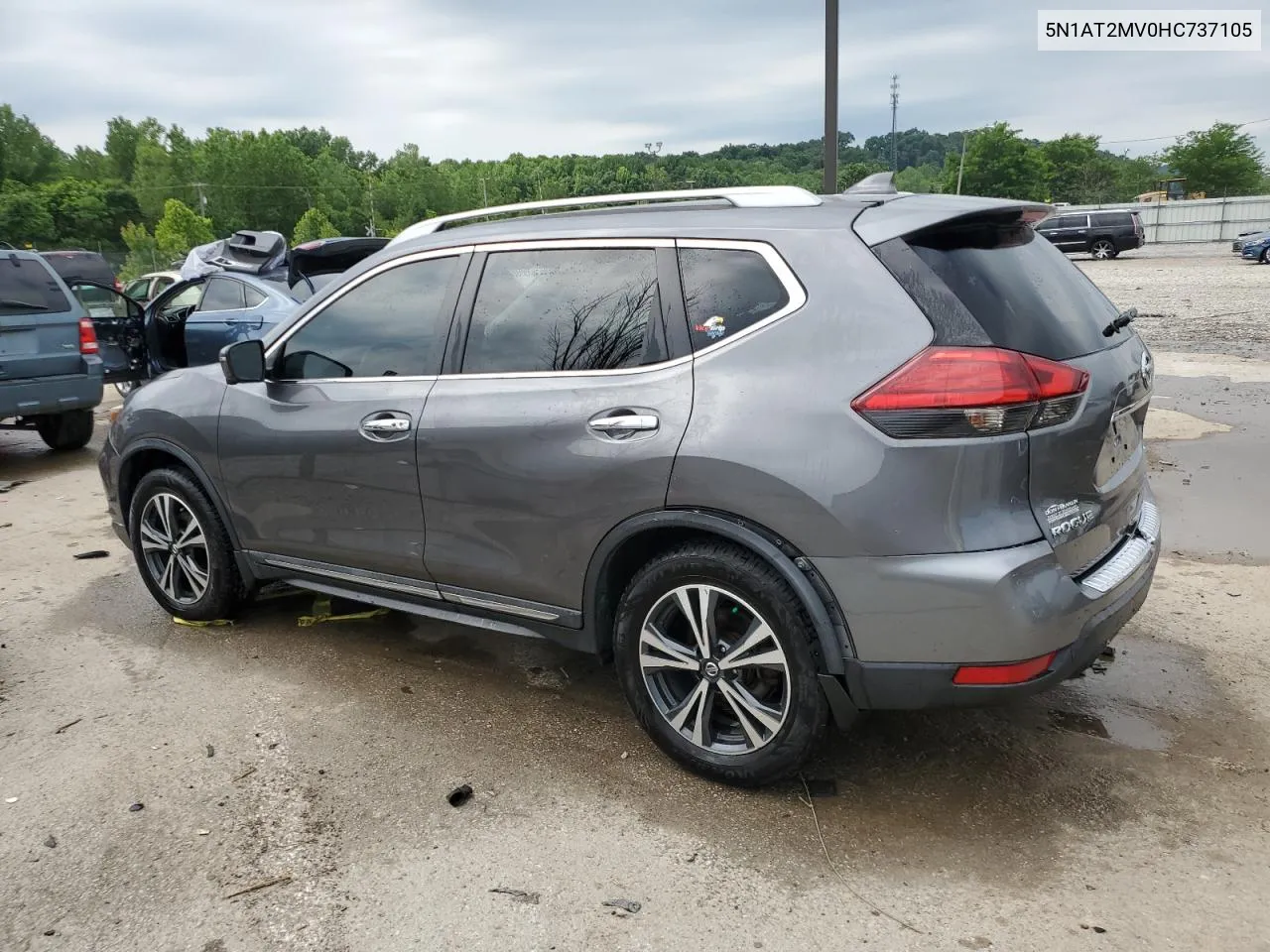 2017 Nissan Rogue Sv VIN: 5N1AT2MV0HC737105 Lot: 55298704