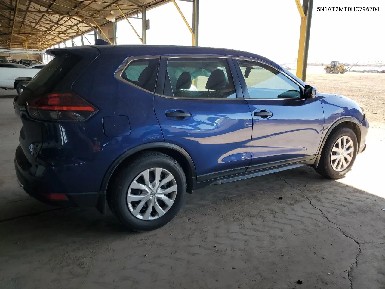 5N1AT2MT0HC796704 2017 Nissan Rogue S