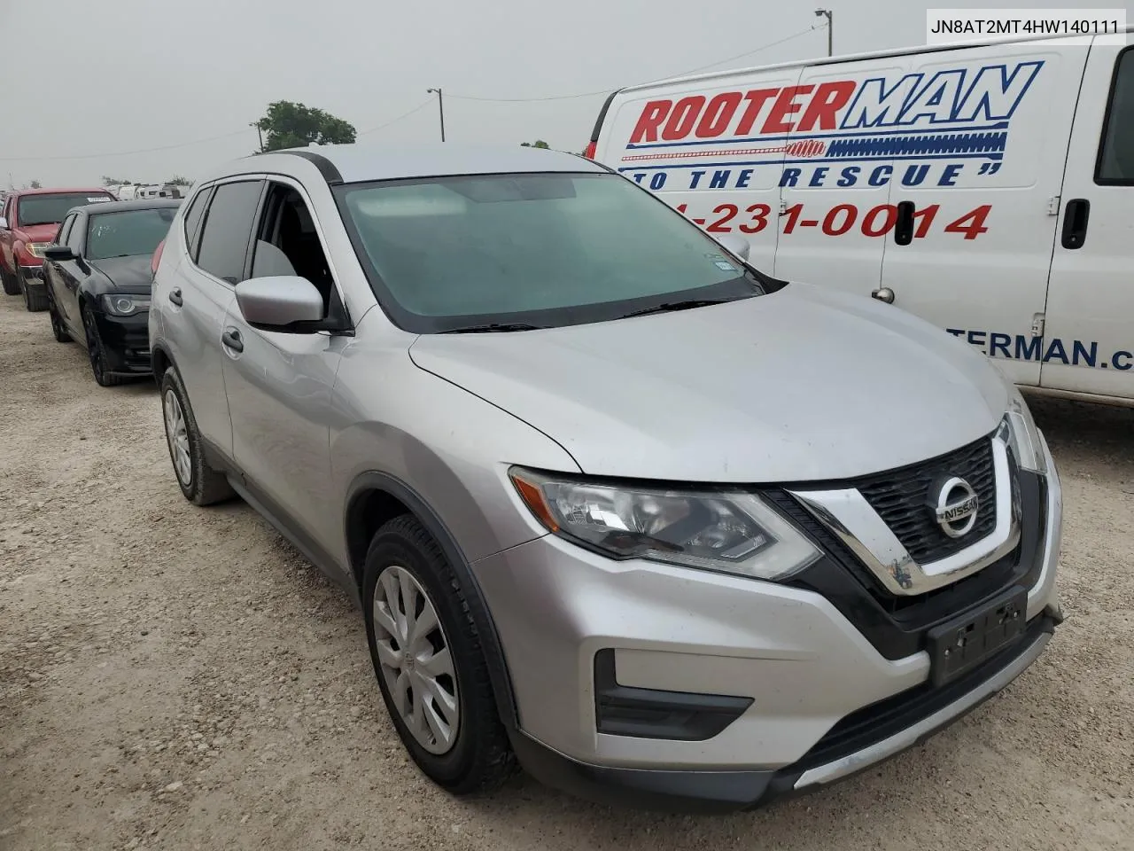 JN8AT2MT4HW140111 2017 Nissan Rogue S