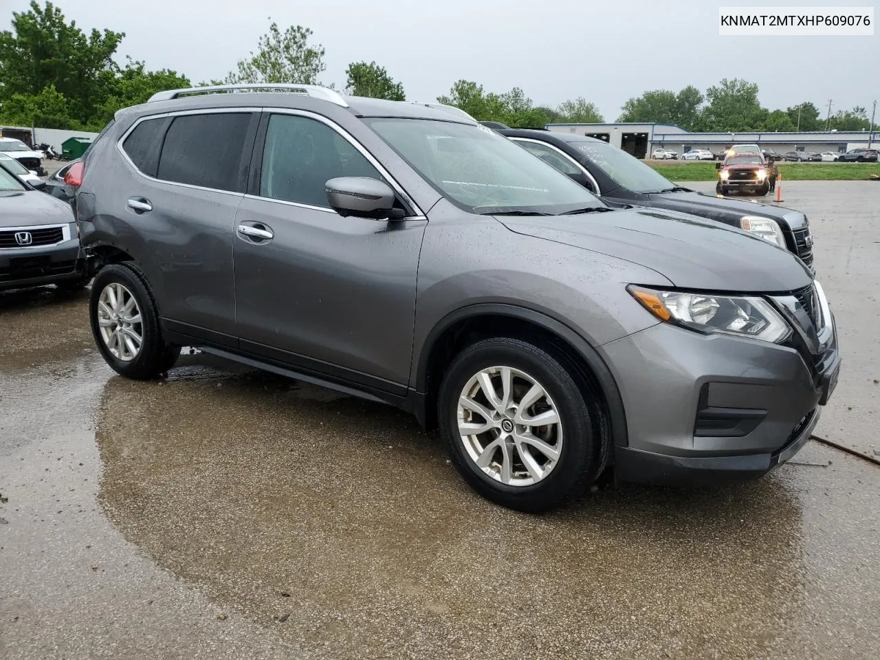 2017 Nissan Rogue S VIN: KNMAT2MTXHP609076 Lot: 55695784