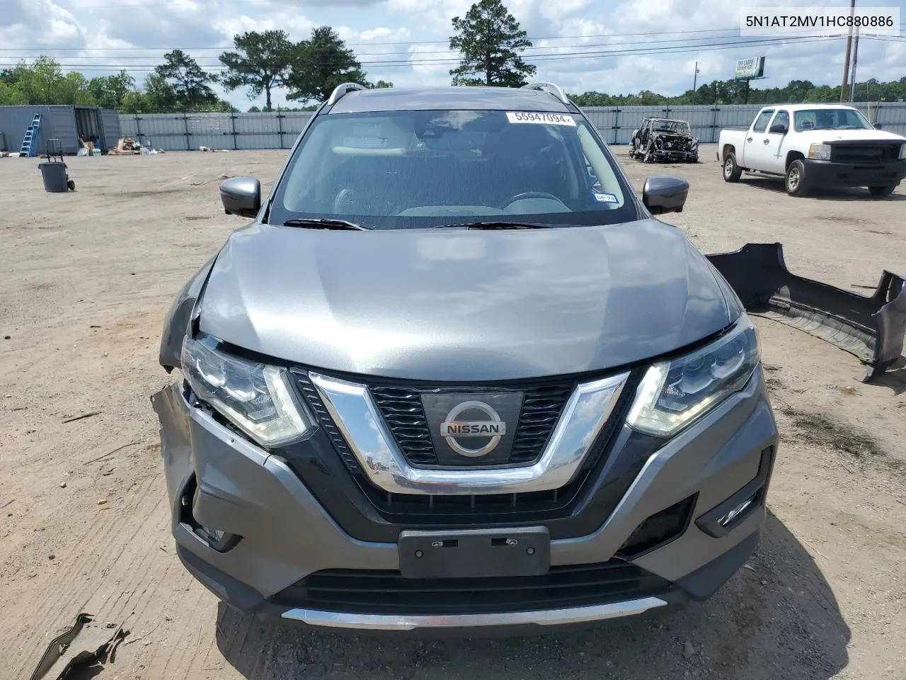 2017 Nissan Rogue Sv VIN: 5N1AT2MV1HC880886 Lot: 55947094