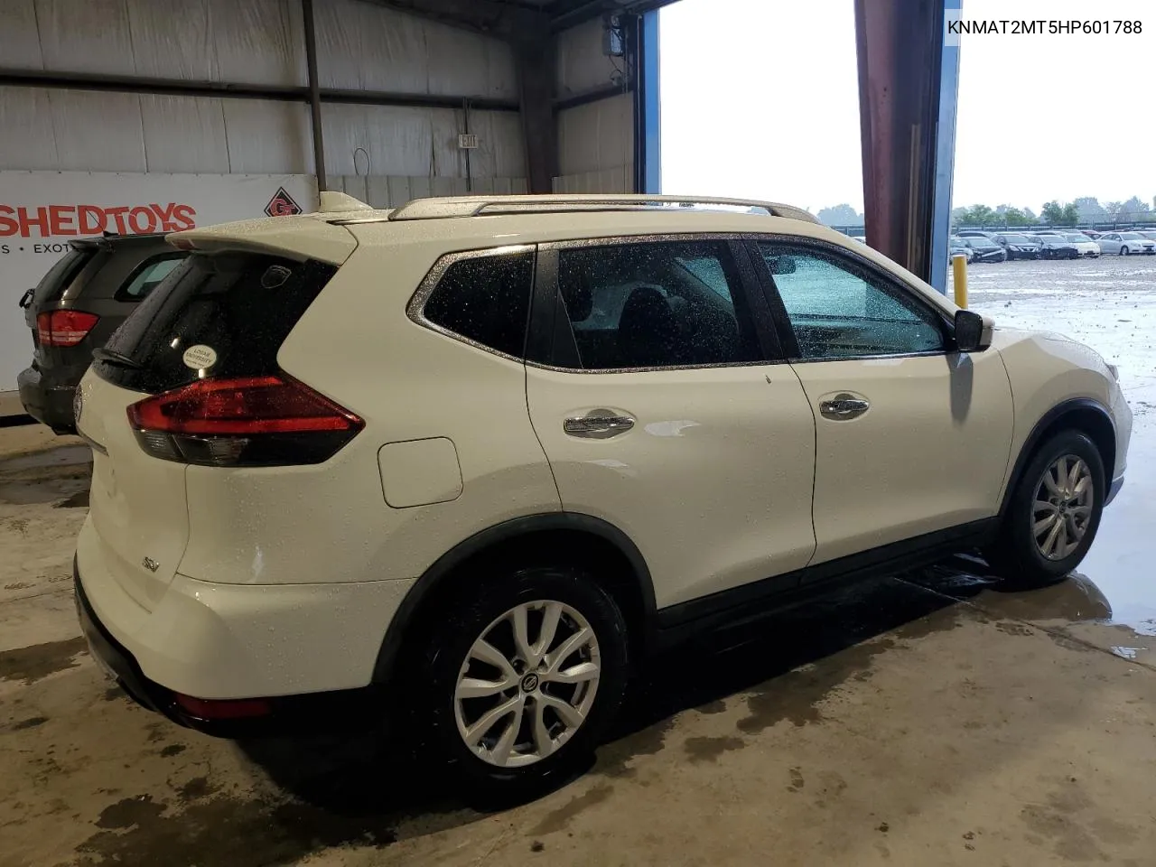 2017 Nissan Rogue S VIN: KNMAT2MT5HP601788 Lot: 62168584