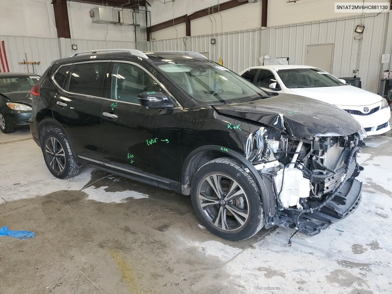 5N1AT2MV6HC881130 2017 Nissan Rogue Sv