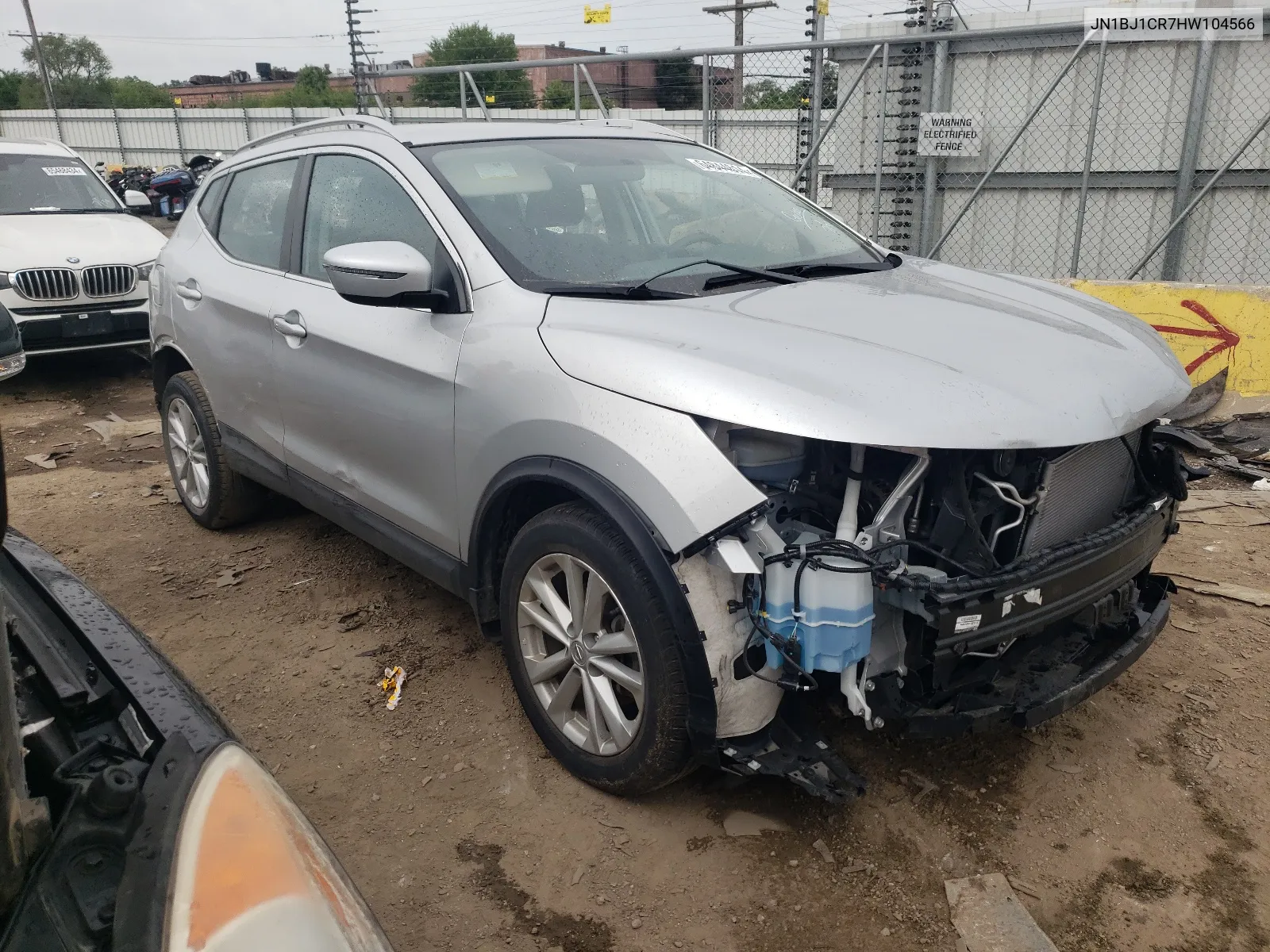 JN1BJ1CR7HW104566 2017 Nissan Rogue Sport S