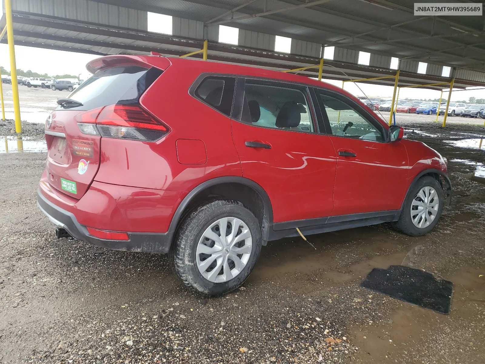 2017 Nissan Rogue S VIN: JN8AT2MT9HW395689 Lot: 65026674