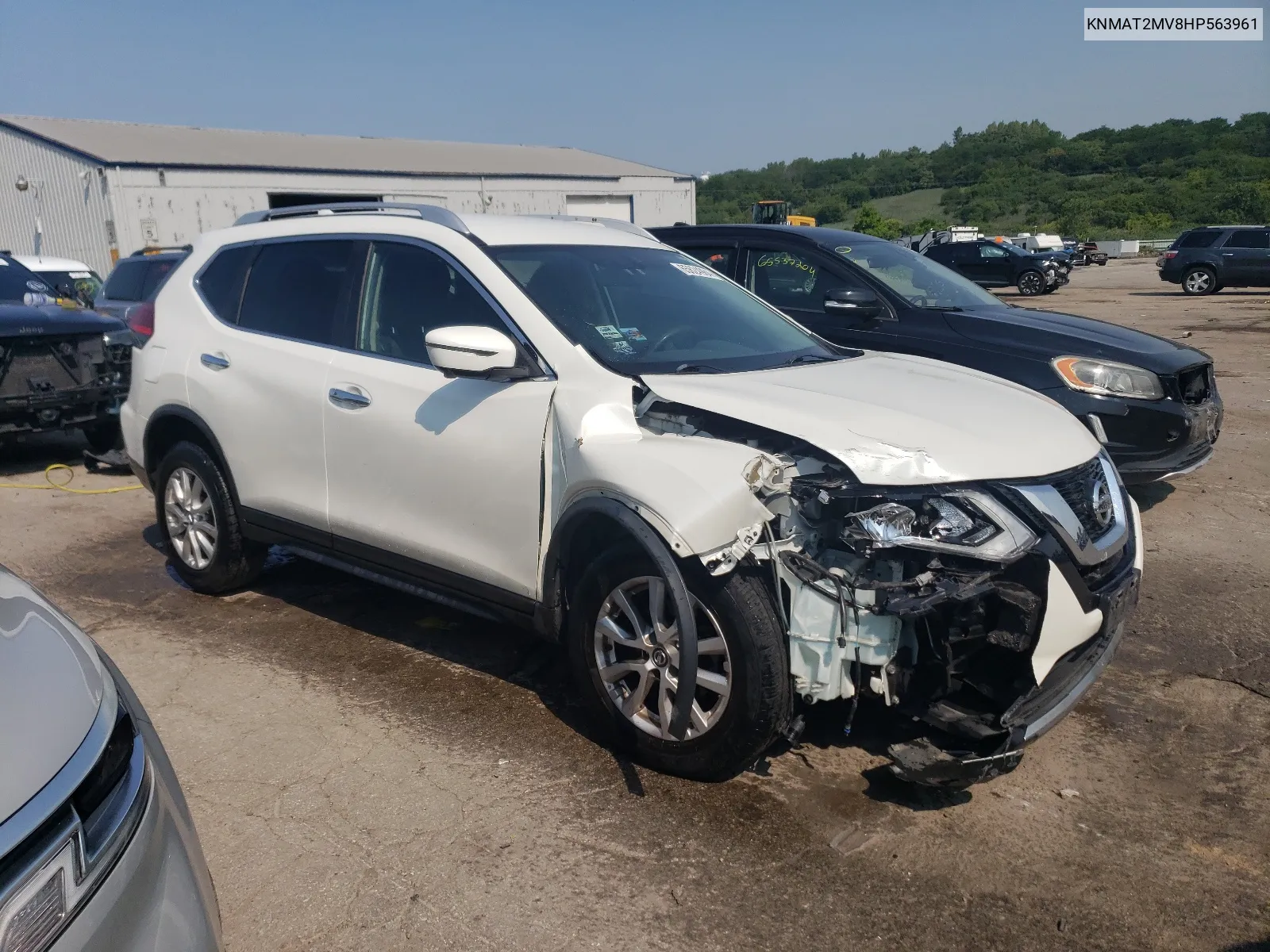 KNMAT2MV8HP563961 2017 Nissan Rogue S