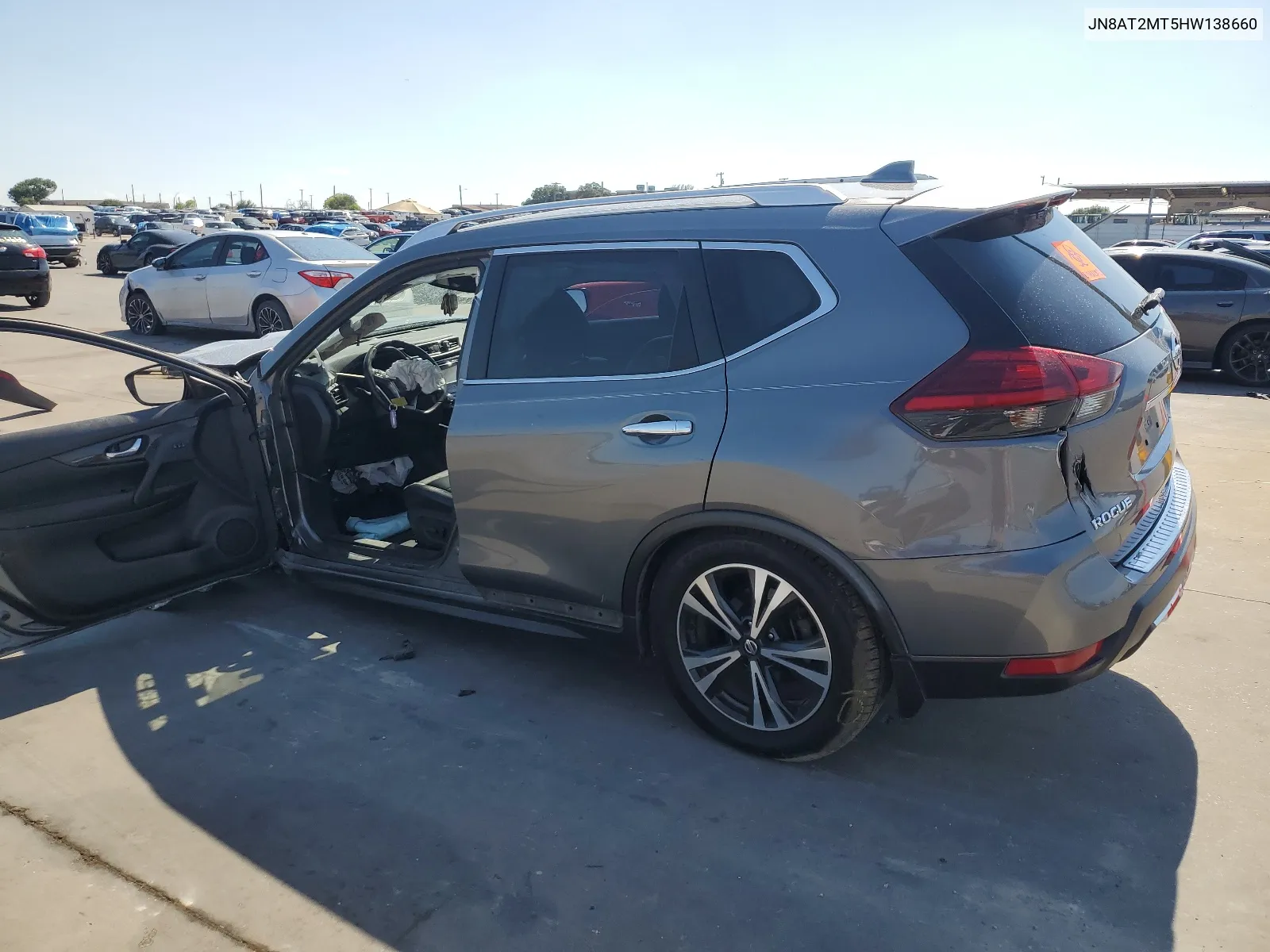 JN8AT2MT5HW138660 2017 Nissan Rogue S