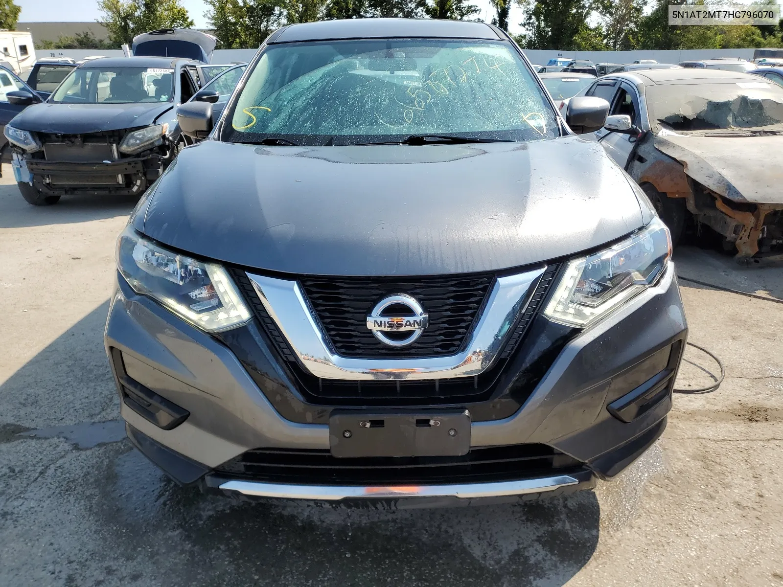 5N1AT2MT7HC796070 2017 Nissan Rogue S