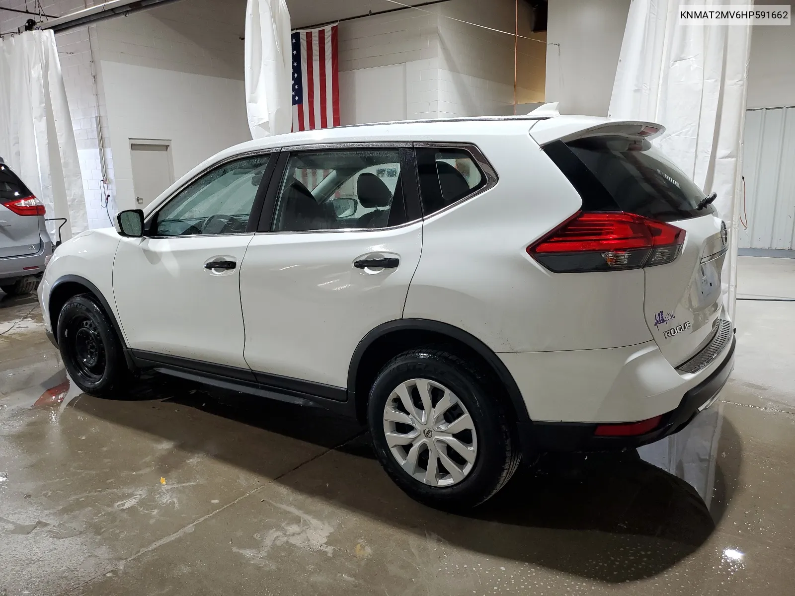 2017 Nissan Rogue S VIN: KNMAT2MV6HP591662 Lot: 66759894