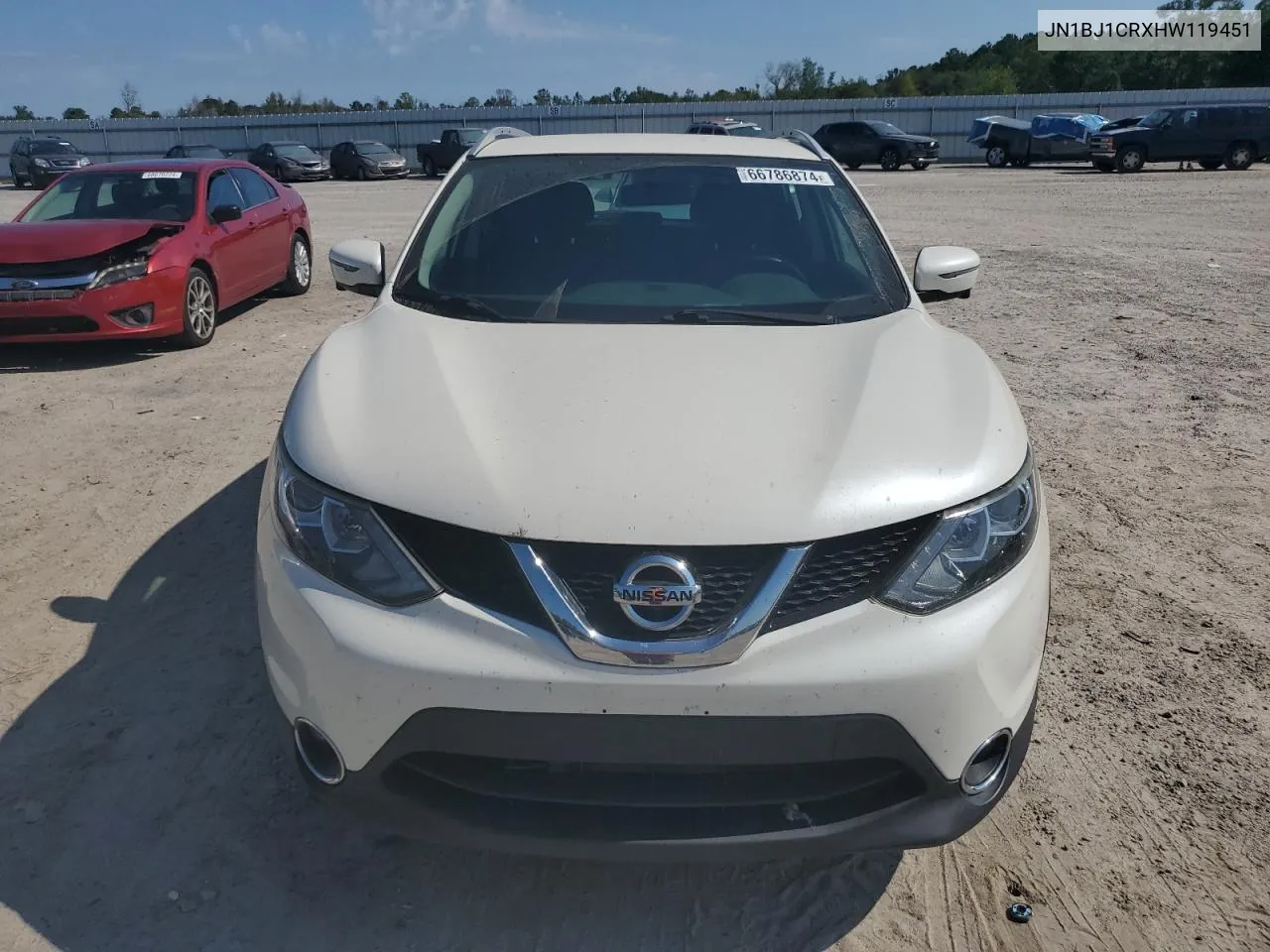 JN1BJ1CRXHW119451 2017 Nissan Rogue Sport S