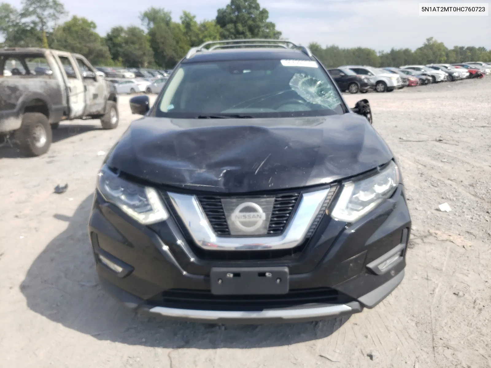 5N1AT2MT0HC760723 2017 Nissan Rogue S