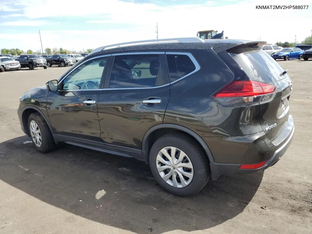 2017 Nissan Rogue S VIN: KNMAT2MV2HP588077 Lot: 66969364