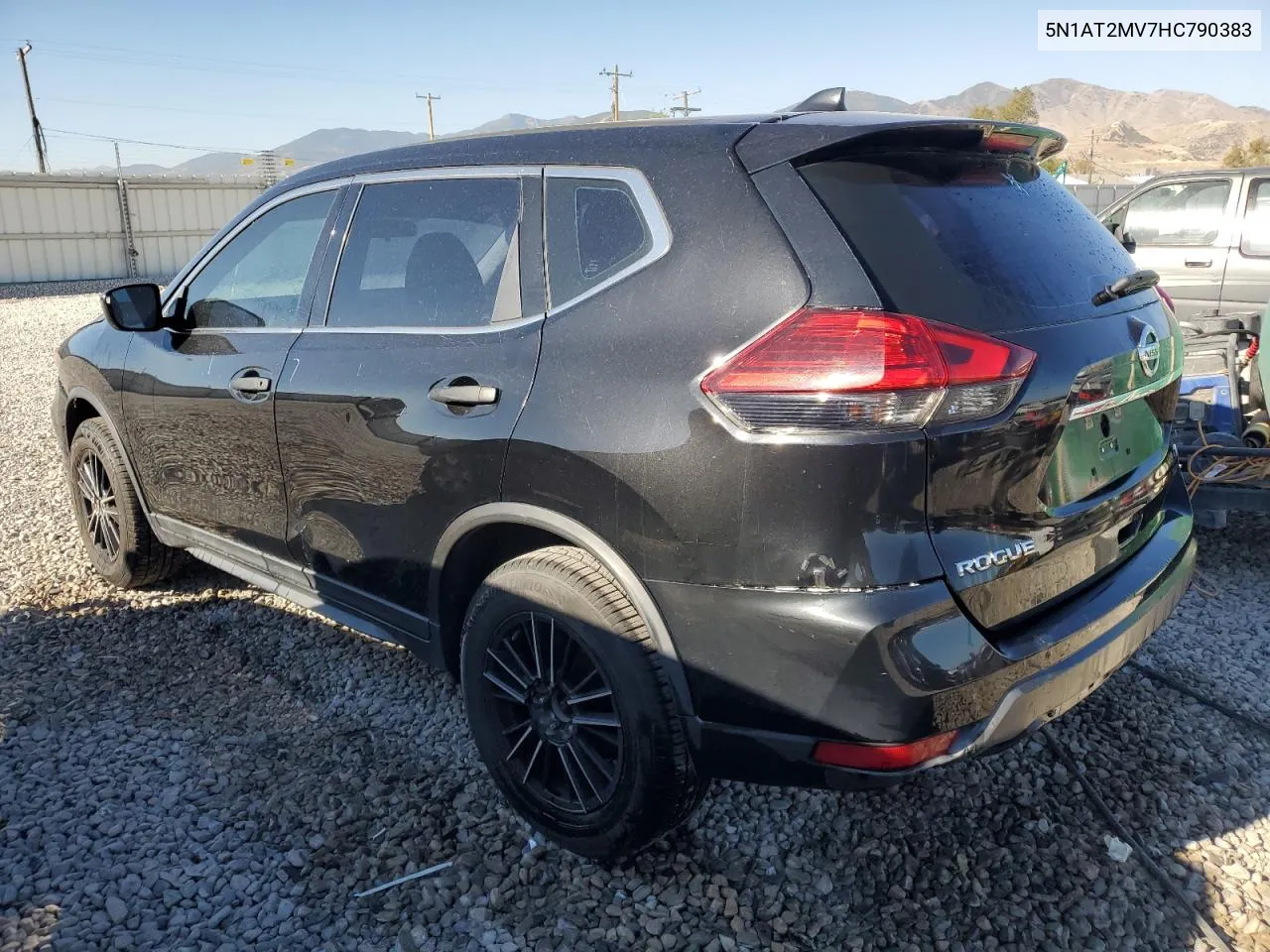 2017 Nissan Rogue Sv VIN: 5N1AT2MV7HC790383 Lot: 66992054