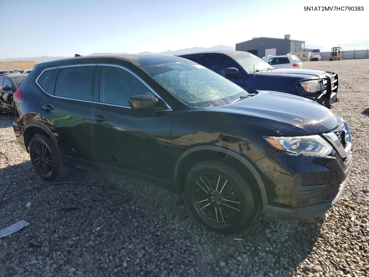 2017 Nissan Rogue Sv VIN: 5N1AT2MV7HC790383 Lot: 66992054