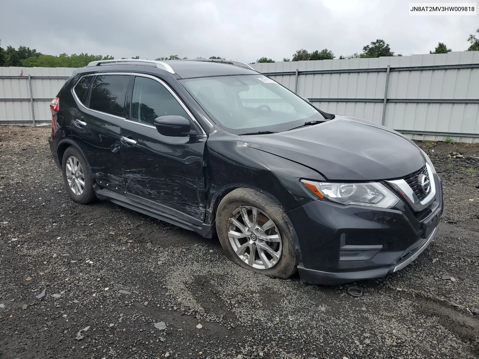 2017 Nissan Rogue S VIN: JN8AT2MV3HW009818 Lot: 67017704