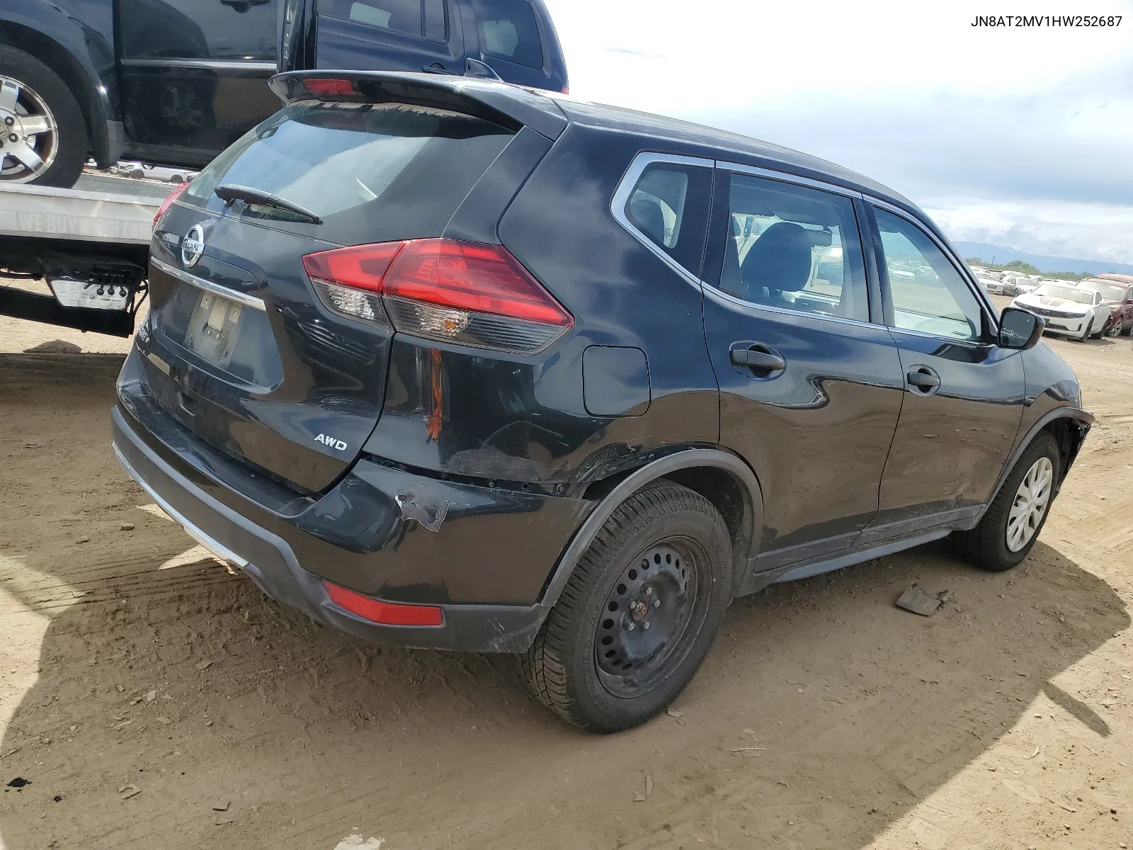 JN8AT2MV1HW252687 2017 Nissan Rogue S