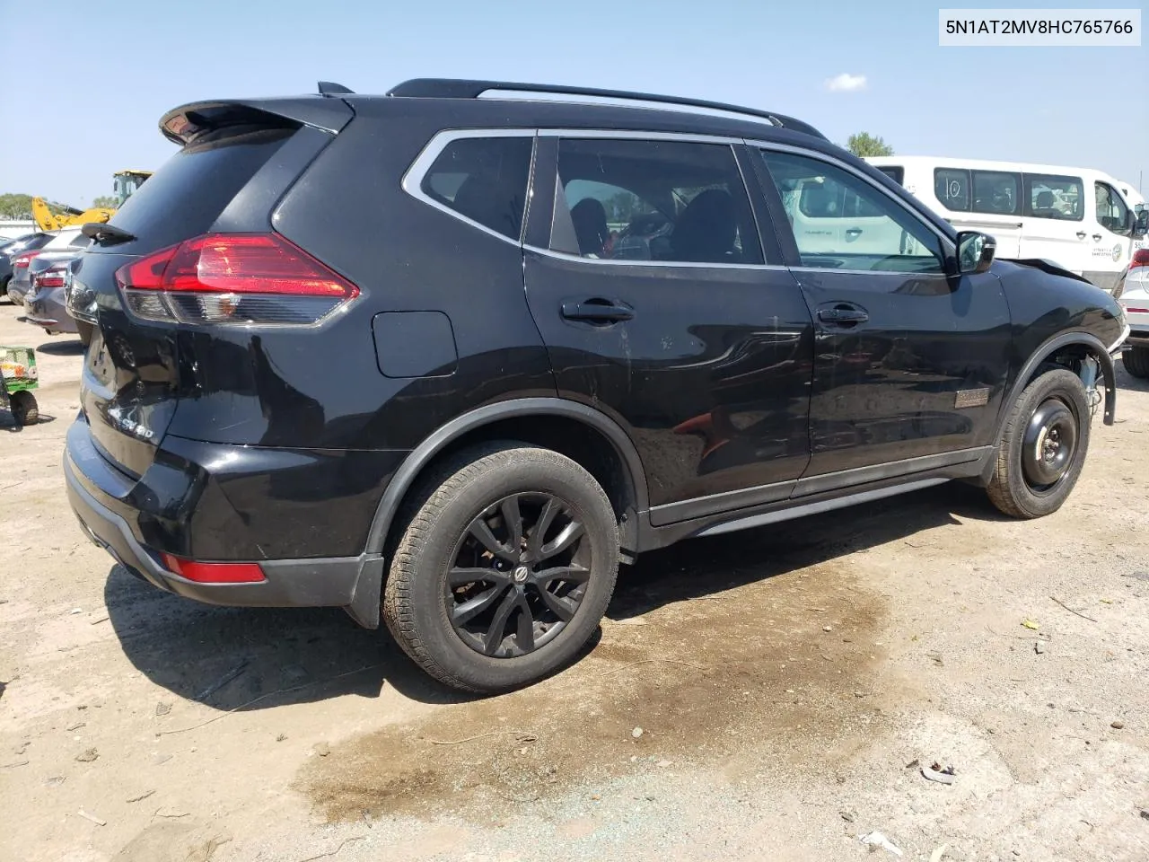 2017 Nissan Rogue Sv VIN: 5N1AT2MV8HC765766 Lot: 67419314