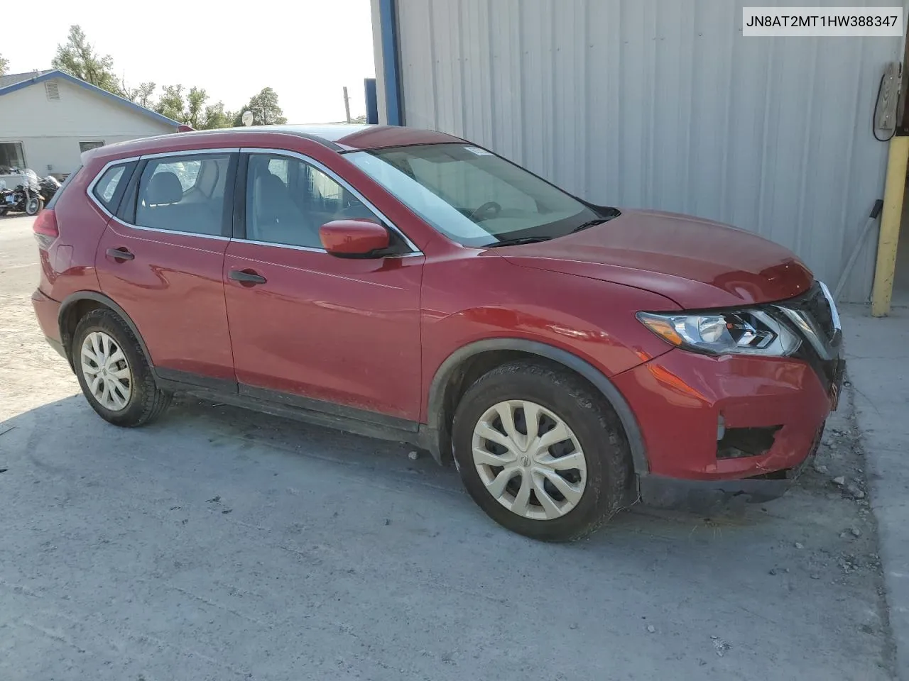 2017 Nissan Rogue S VIN: JN8AT2MT1HW388347 Lot: 67872374