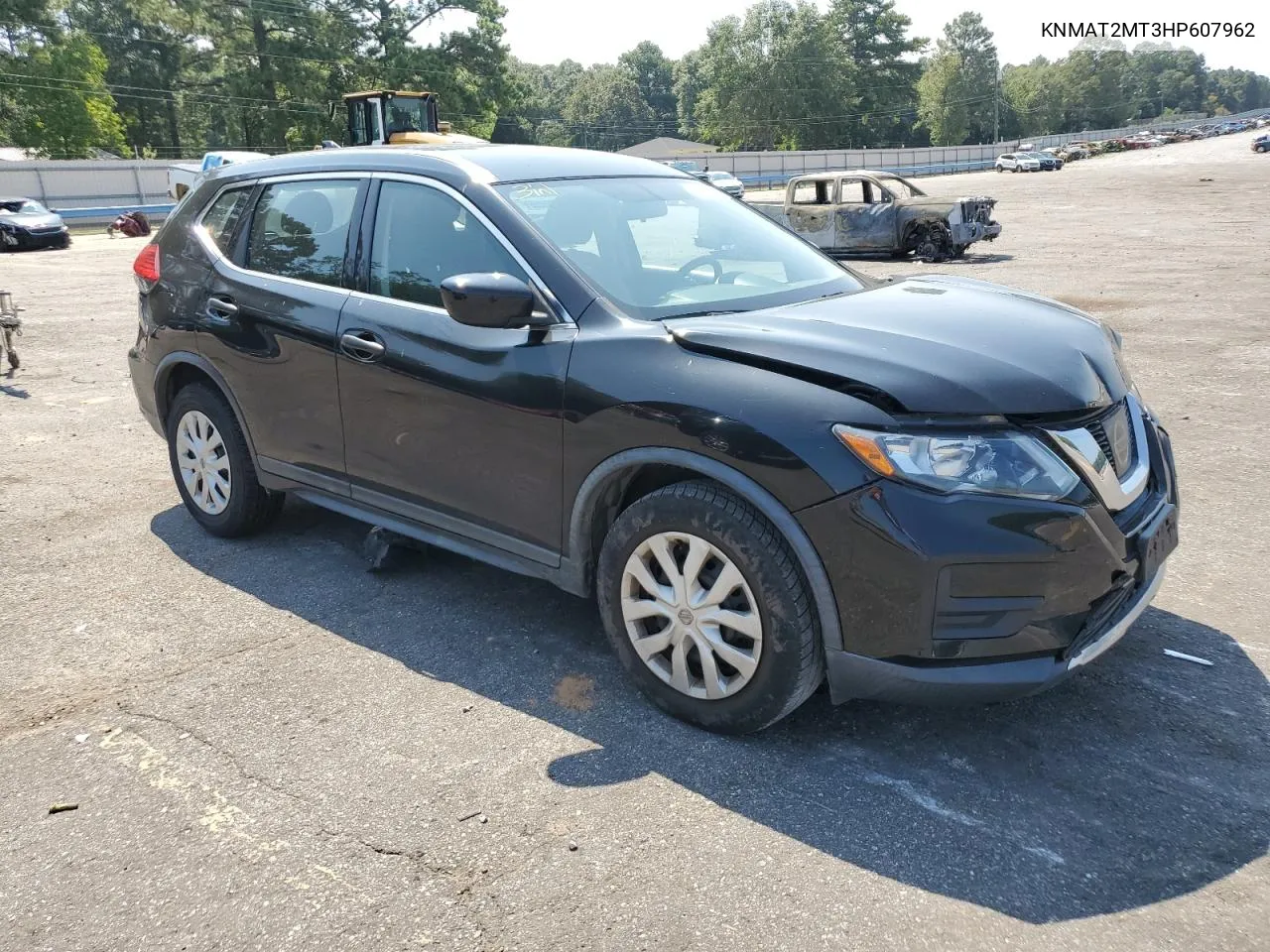 2017 Nissan Rogue S VIN: KNMAT2MT3HP607962 Lot: 68247284