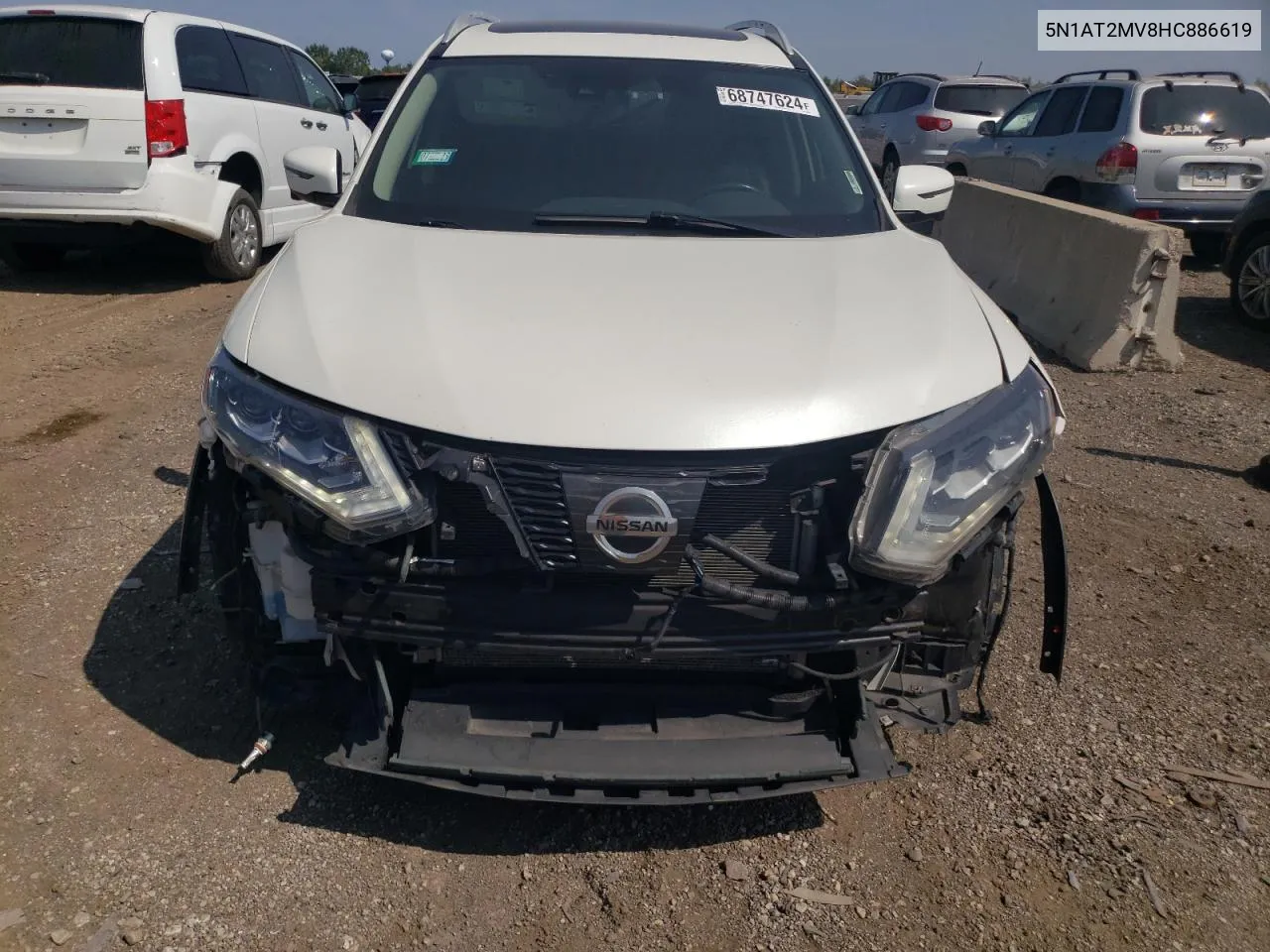 5N1AT2MV8HC886619 2017 Nissan Rogue Sv