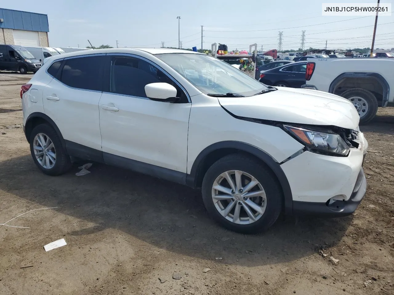 2017 Nissan Rogue Sport S VIN: JN1BJ1CP5HW009261 Lot: 68795374