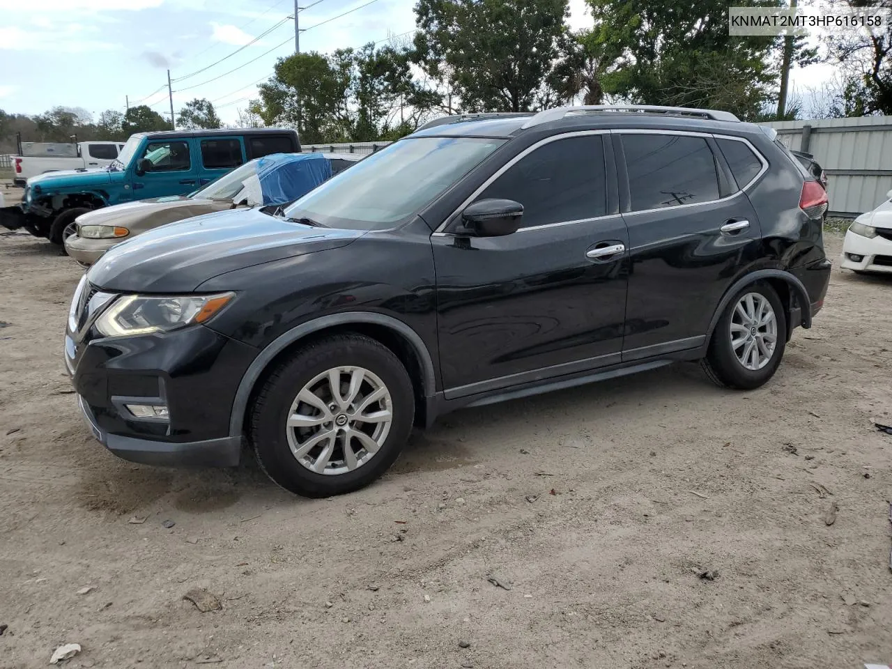 2017 Nissan Rogue S VIN: KNMAT2MT3HP616158 Lot: 69576644