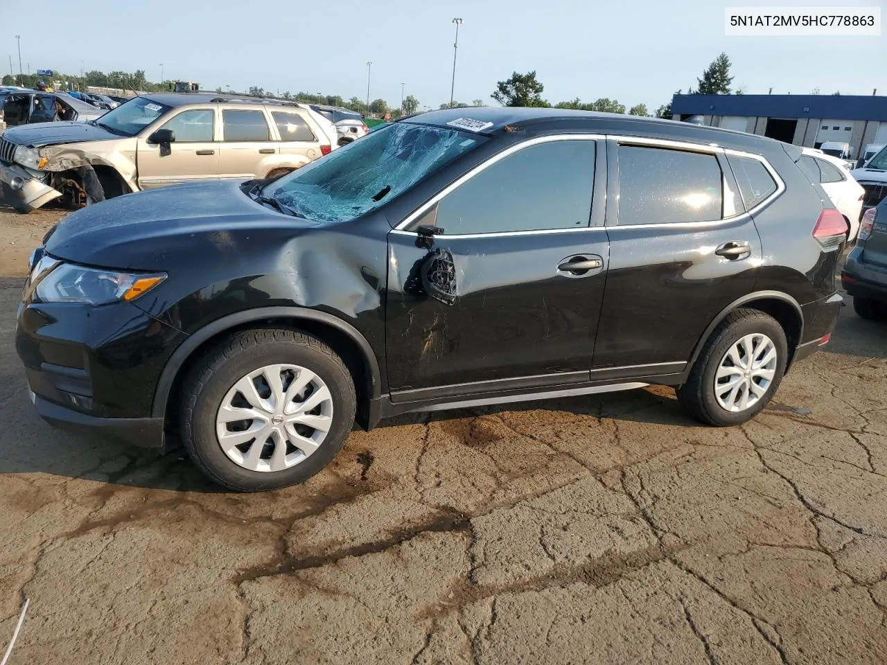 2017 Nissan Rogue Sv VIN: 5N1AT2MV5HC778863 Lot: 70209224