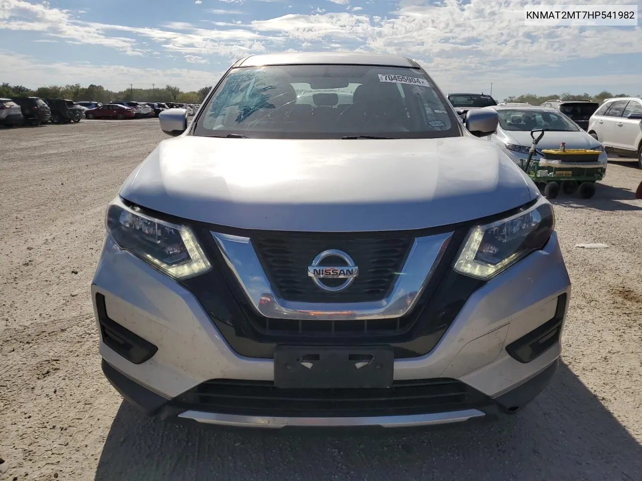 2017 Nissan Rogue S VIN: KNMAT2MT7HP541982 Lot: 70455904