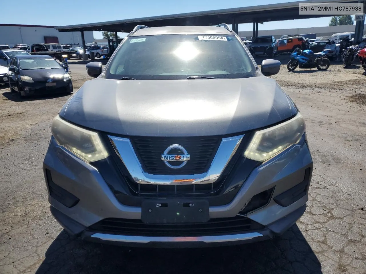 2017 Nissan Rogue S VIN: 5N1AT2MM1HC787938 Lot: 70600994