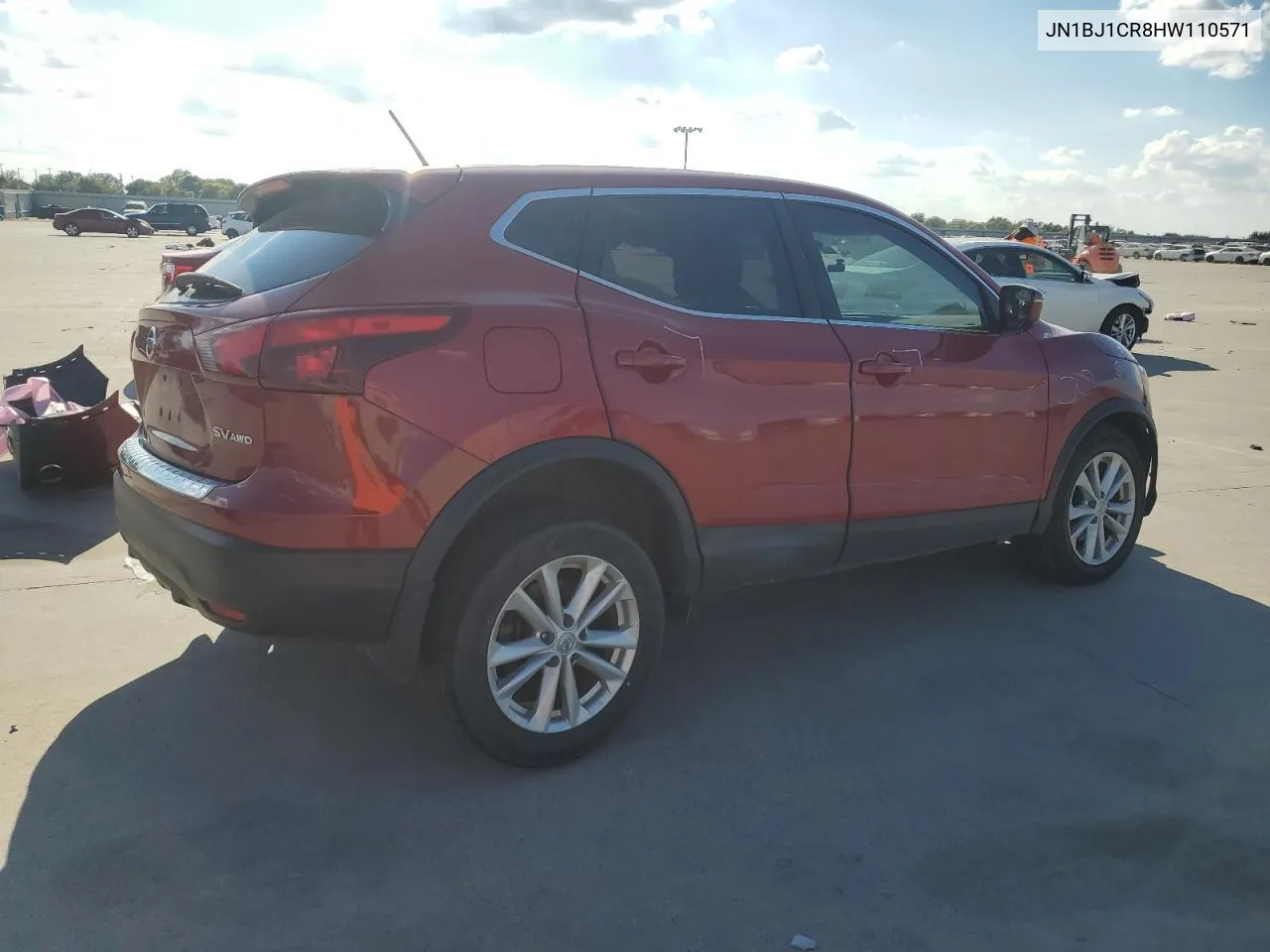 JN1BJ1CR8HW110571 2017 Nissan Rogue Sport S