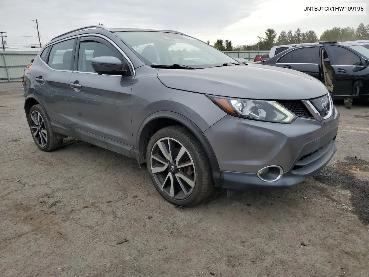 2017 Nissan Rogue Sport S VIN: JN1BJ1CR1HW109195 Lot: 72155544