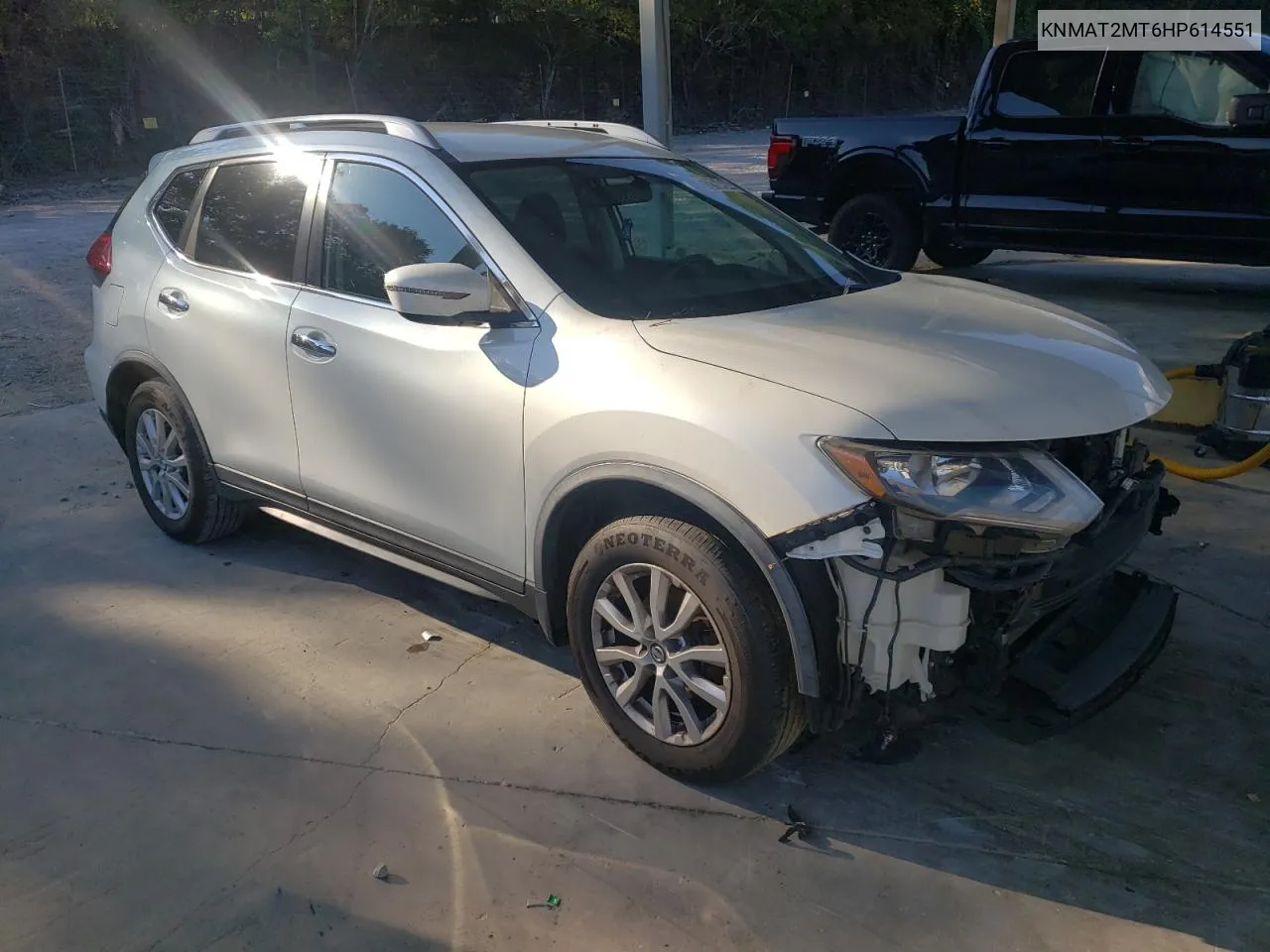 2017 Nissan Rogue S VIN: KNMAT2MT6HP614551 Lot: 72164944