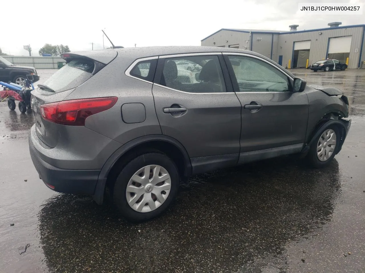 JN1BJ1CP0HW004257 2017 Nissan Rogue Sport S