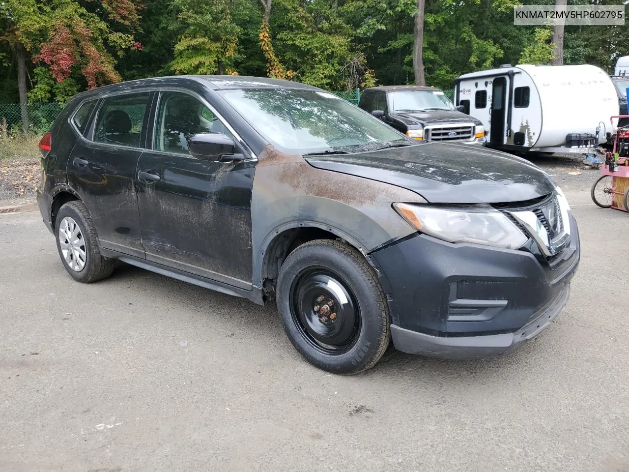 2017 Nissan Rogue S VIN: KNMAT2MV5HP602795 Lot: 72686054